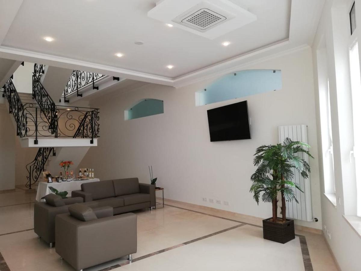 Bowen, Luxury Suites 라고스 외부 사진